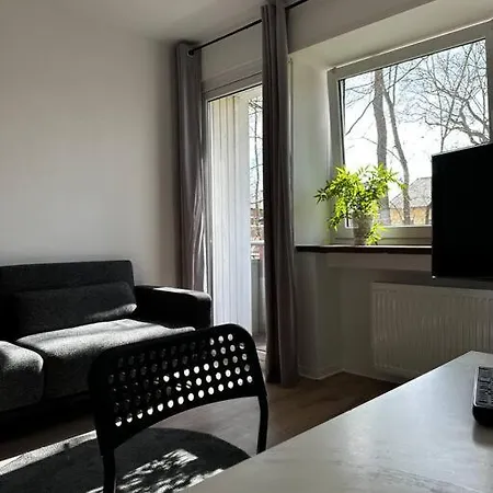 Apartment In Ruhiger Lage-Waschmaschine-Balkon Wolfsburgo Exterior foto